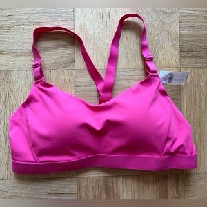 ⭐️REDUCED⭐️NWT Old Navy Medium Support PowerSoft Adjustable-Strap Sports Bra L
